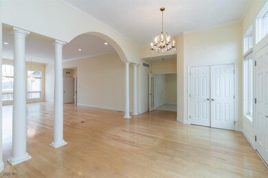 2829 SW 30th St, Des Moines, IA 50321 - photo 4