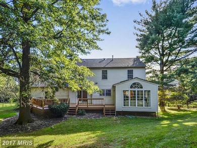 5701 Mossrock Dr, Rockville, MD 20852 - photo 2