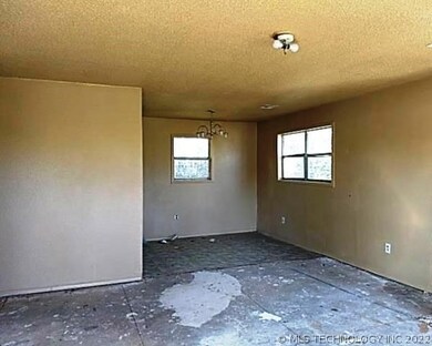 208 Labass St, Muldrow, OK 74948 - photo 5