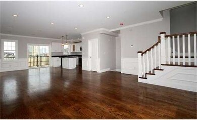 19 Taylor St, Boston, MA 02122 - photo 3