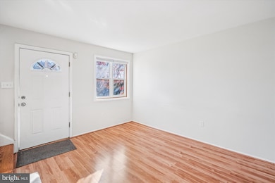 7600 Lotus Ct, Laurel, MD 20707 - photo 5