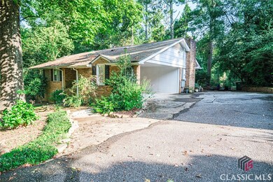 220 Davis Estates Rd, Athens, GA 30606 - photo 2