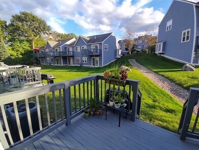 13 Oak Leaf Way unit 13, Peabody, MA 01960 - photo 2