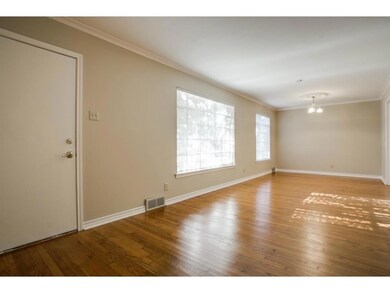 6771 E Mockingbird Ln, Dallas, TX 75214 - photo 3