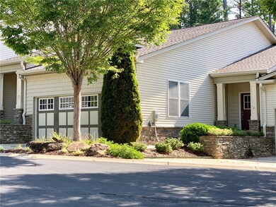 111 Hammock Court #4