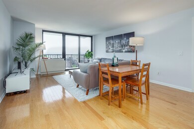 700 Grove St unit 7S, Jersey City, NJ 07310 - photo 2