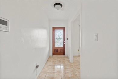 05-Foyer