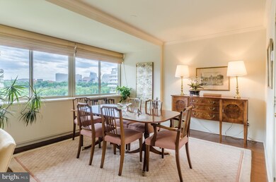 Watergate East Residences unit 902-N, Washington, DC 20037 - photo 3