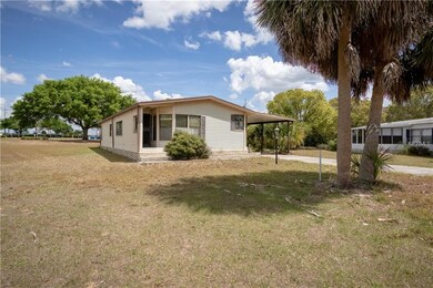 104 Hyde Park Ct, Davenport, FL 33897 - photo 2