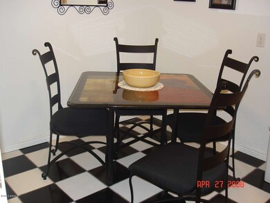 Eat in Kitchen