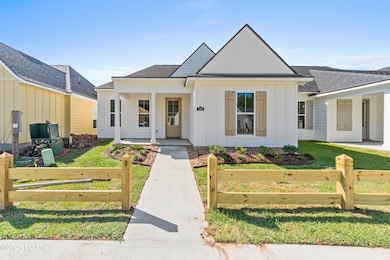 122 Grenadine Dr, Lafayette, LA 70506 - photo 2
