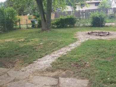 2210 Jethro Ave, Zion, IL 60099 - photo 7