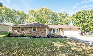 5595 S Cladwell Dr, Pendleton, IN 46064 - photo 2