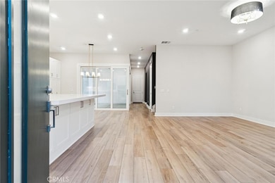 27237 W Bush Mallow Ct, Valencia, CA 91355 - photo 4