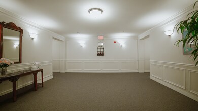 3115 Town Square Dr unit 304, Rolling Meadows, IL 60008 - photo 3