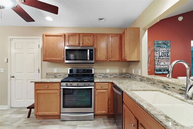 3600 Worth Cir, The Villages, FL 32162 - photo 5