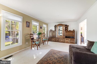 3520 Honey Locust Ct, Fairfax, VA 22033 - photo 6