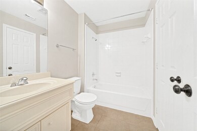 First floor ensuite bathroom.