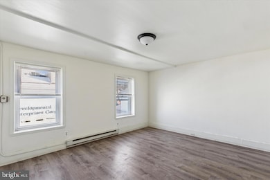 326 E Airy St unit 3, Norristown, PA 19401 - photo 5