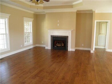 36 S Kensington Ct, Manchester, TN 37355 - photo 2