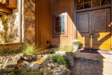 61534 Hosmer Lake Dr, Bend, OR 97702 - photo 7