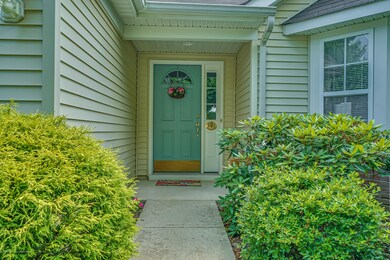 56 Foxwood Rd, Lakewood, NJ 08701 - photo 4