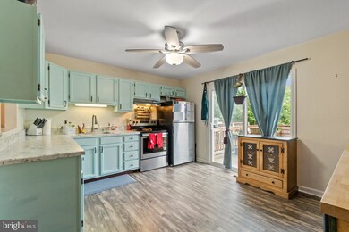 904 Olive Branch Ct, Edgewood, MD 21040 - photo 5