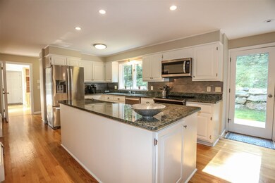 64 Rideout Rd, Hollis, NH 03049 - photo 5