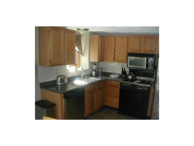 26 Muriel Ave, North Providence, RI 02911 - photo 2