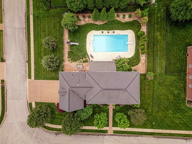 8933 Willowbend Dr, Newburgh, IN 47630 - photo 3