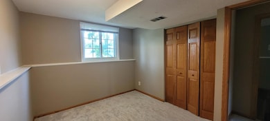 8496 Harkness Rd S, Cottage Grove, MN 55016 - photo 3