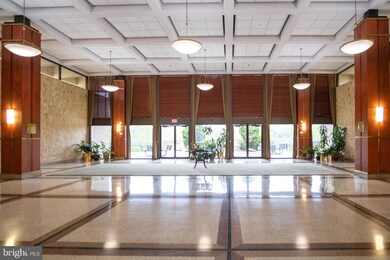 5501 Seminary Rd unit 801S, Baileys Crossroads, VA 22041 - photo 3