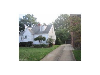 1905 S Compton Rd, Cleveland, OH 44118 - photo 2