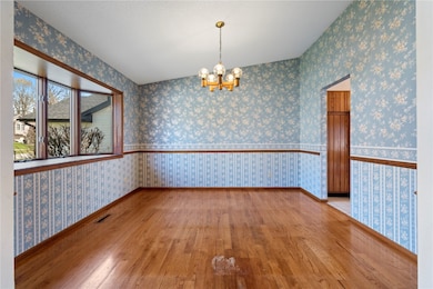 Dining room, office, toy room etc