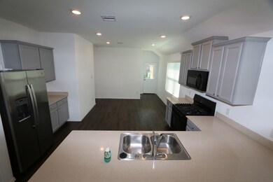 18410 Running Shadow Ct, Hockley, TX 77447 - photo 6