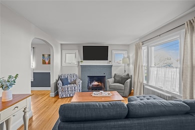 40 Cavalcade Blvd, Warwick, RI 02889 - photo 4