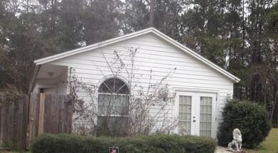 1465 Ellis Trace Dr W, Jacksonville, FL 32205 - photo 2