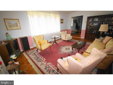 166 Watergate Dr, Feasterville Trevose, PA 19053 - photo 6