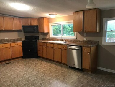 322 Branchwood Rd, Statesville, NC 28625 - photo 5