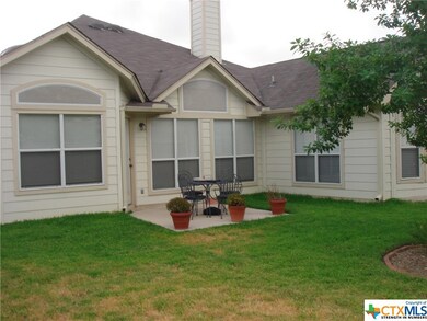 841 Fair Ln, New Braunfels, TX 78130 - photo 2