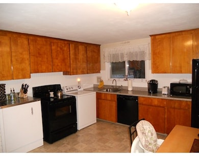 65 Connell Ave, Brockton, MA 02302 - photo 2