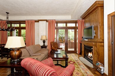 Grand Hyatt Aspen 09B1 HighRes 01