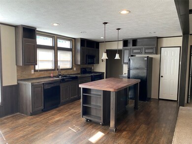 16115 Bushy Oaks Trail, Magnolia, TX 77355 - photo 6