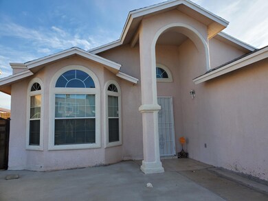 14356 Desert Wind Dr, Horizon City, TX 79928 - photo 4