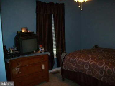 8955 Corner Rd, Hancock, MD 21750 - photo 5