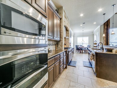 3966 Firebush, San Antonio, TX 78261 - photo 6