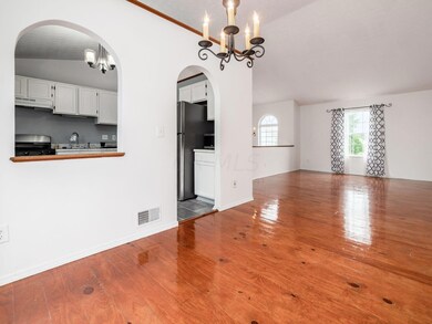 014_N 2285 Golden Leaf Ln 016