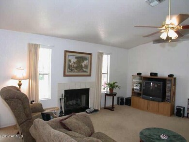 LIVING RM OLD2