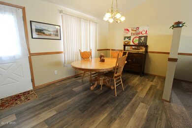 Diningroom 1