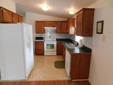 Kitchen 4